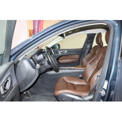 Momentum XC D4 190 CH AWD